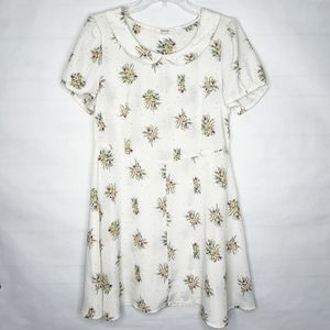 Lola Rae Peter Pan Collar Floral Dress Medium